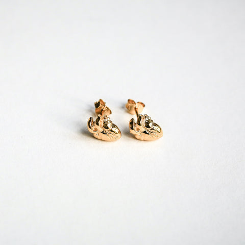 TENDER HEART EARRINGS